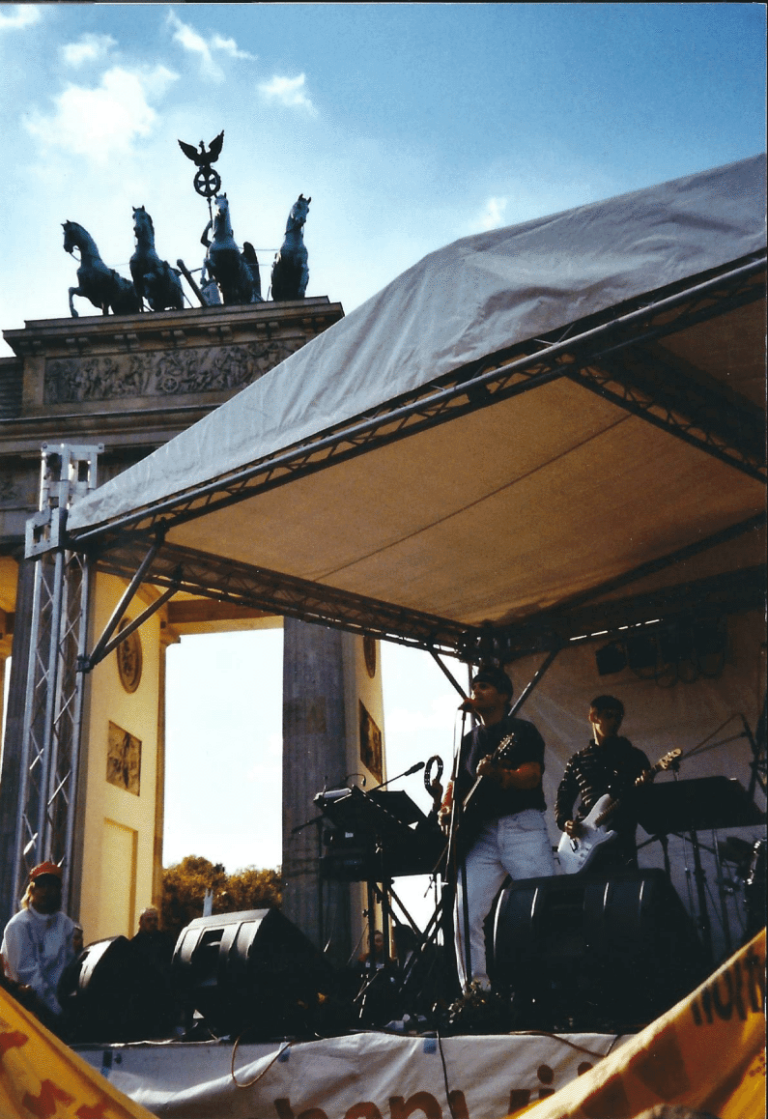 Worker Anti-social cuts Rally, Brandenburg Gate, Berlin, Oct. 2009